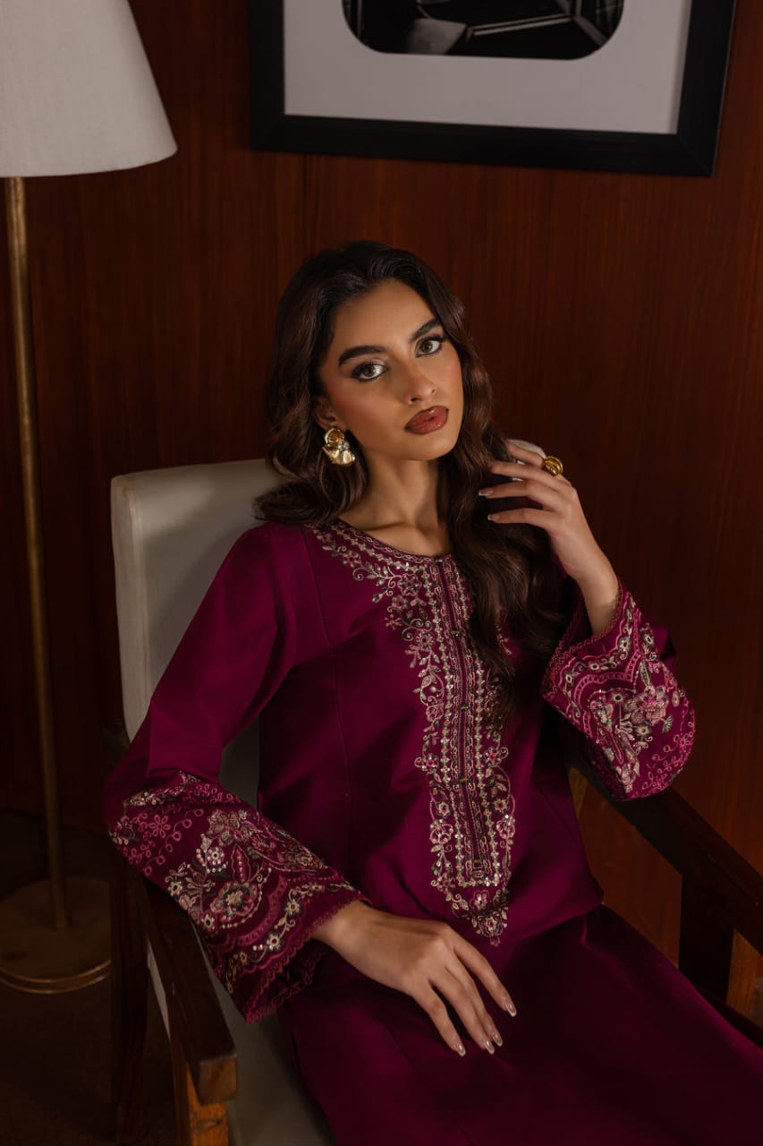 Zelia 2Pc – Embroidered Lawn Dress