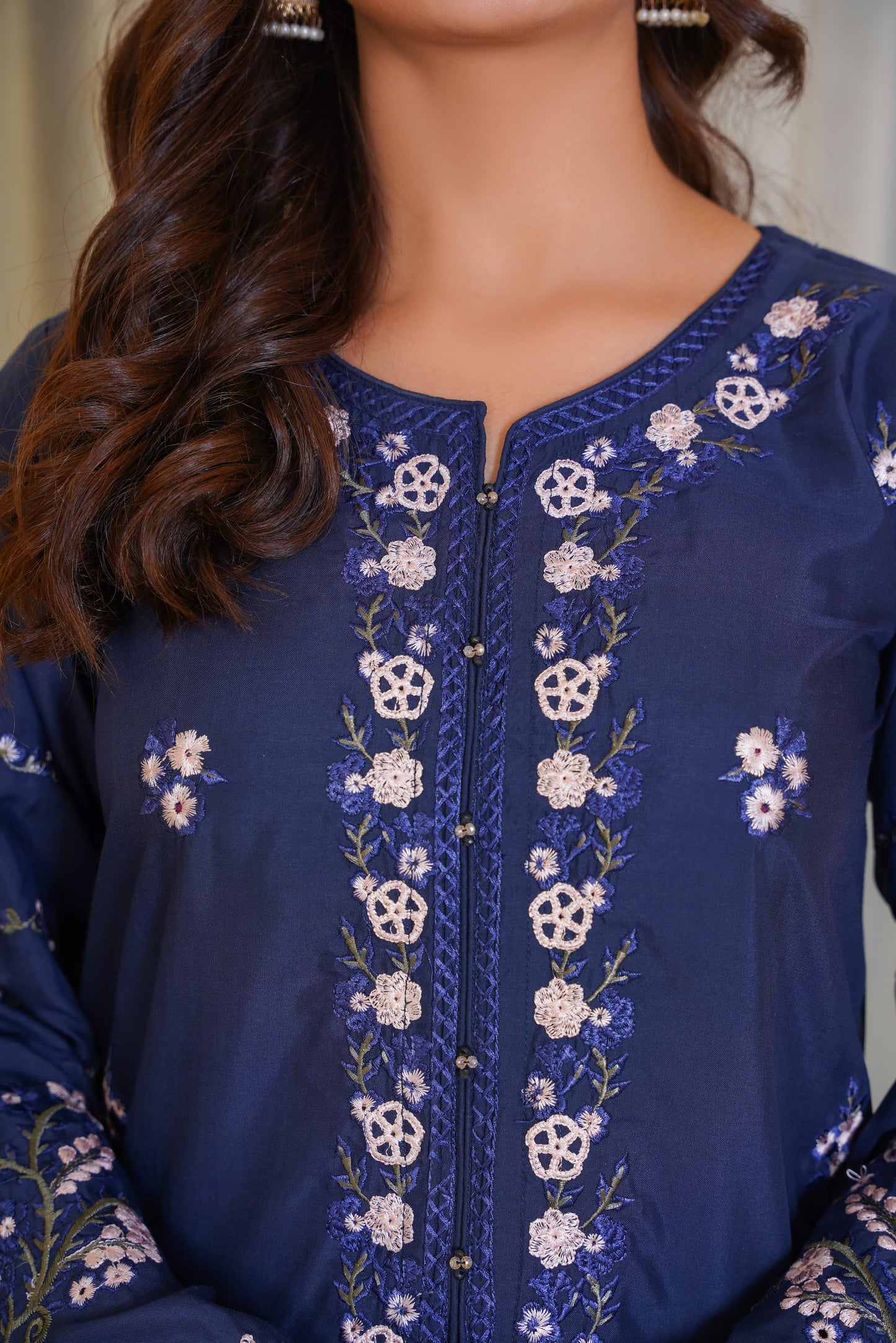Yameena 2Pc – Embroidered Lawn Dress